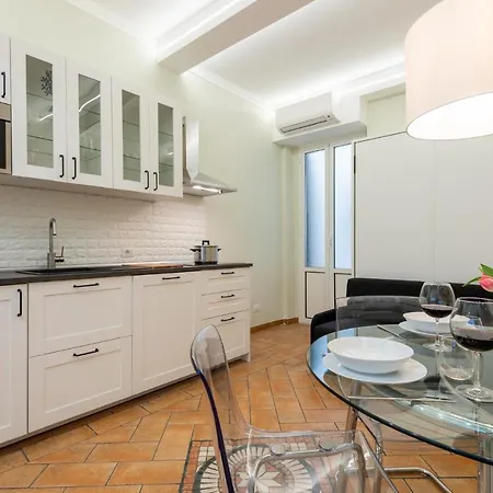 Chez Monti Апартаменты *